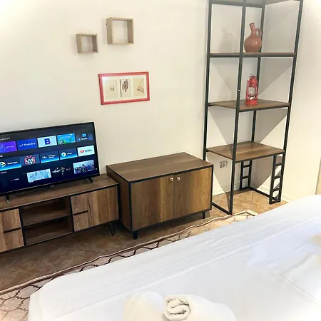 Отель Budget Retreat