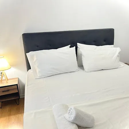 Budget Retreat Тирана
