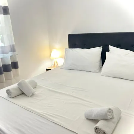 Budget Retreat 3*