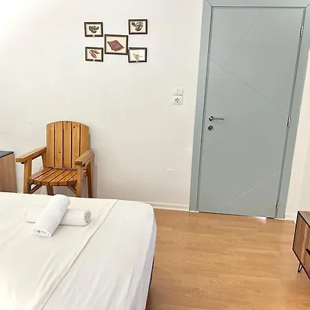 Budget Retreat 3*