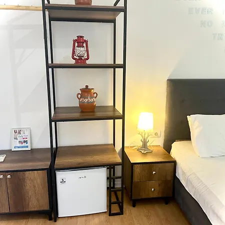 Budget Retreat Отель 3*