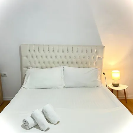 Budget Retreat Hotel 3*