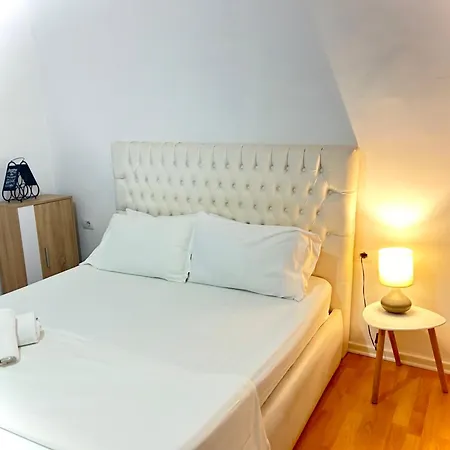 Отель Budget Retreat Тирана