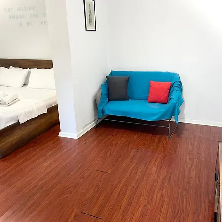 Отель Budget Retreat Тирана